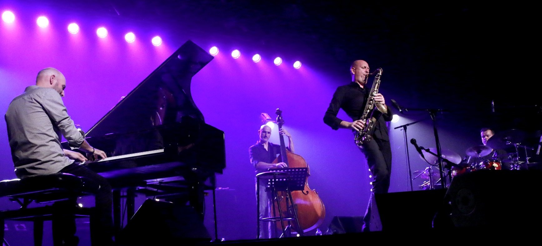 Méajam, le groupe de jazz contemporain Méajam basé à Toulouse en concert